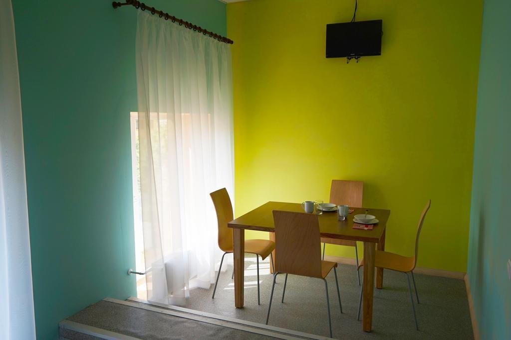 Amigo Hostel Riga Exterior photo
