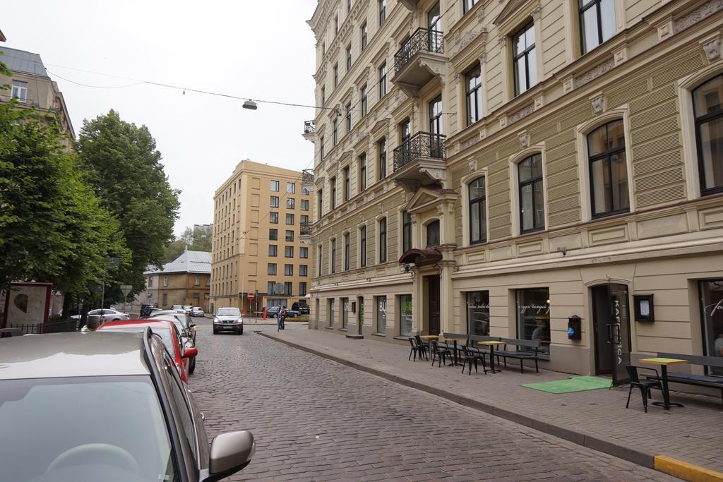 Amigo Hostel Riga Exterior photo