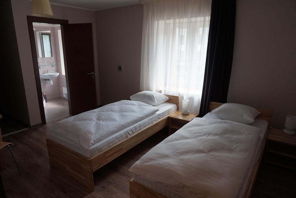 Amigo Hostel Riga Room photo